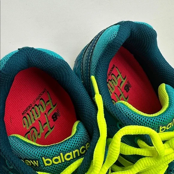 NEW BALANCE Fresh Foam Hierro Trail WTHIERT Teal Green Shoes Women's Size 7.5 - Picture 14 of 16
